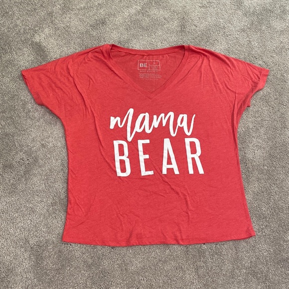 Mama Bear Graphic Tee - Picture 1 of 2